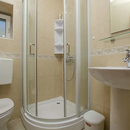 Apartament Anita *